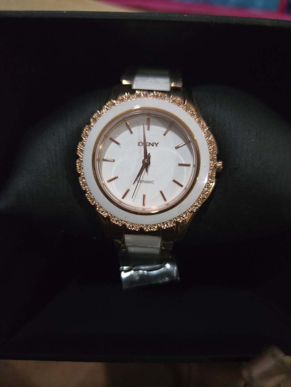 DKNY Women’s Ladies White Face Gold Tone Wrist Watch NY8821
